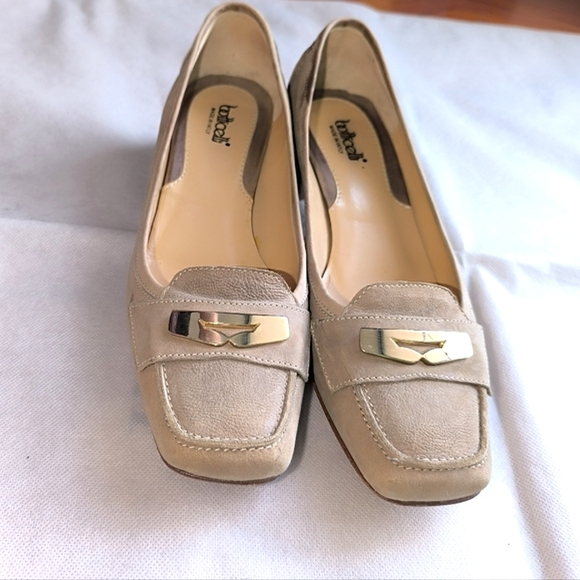 BOTICELLI Women’s Low Heel Beige Suede Loafers Made in Italy Size 7.5 - Picture 2 of 16